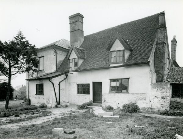 Edgars farmhouse being moved to the museum in 1971